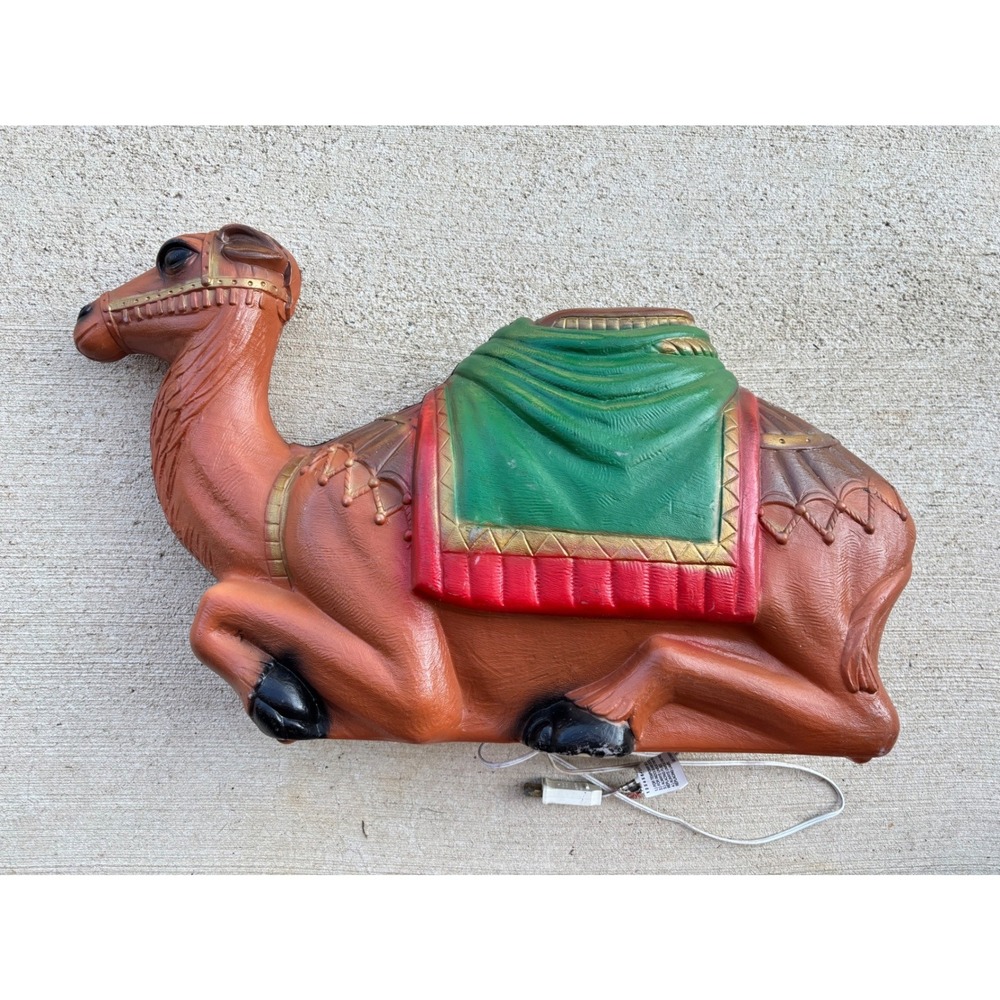 Vintage General Foam Plastics Christmas Camel Blow Mold Nativity Lighted Decor